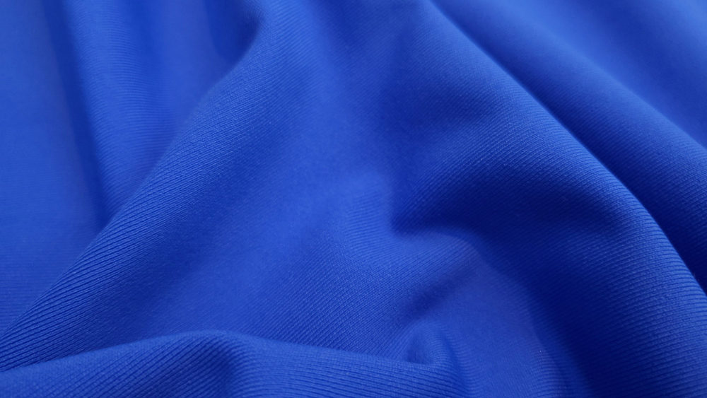 Tecido para recuperação muscular Infraboost Impact New, da Diklatex, em azul.